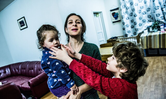 Familien var en hårsbredd fra å bli sendt til Russland - ble reddet av visumbløff